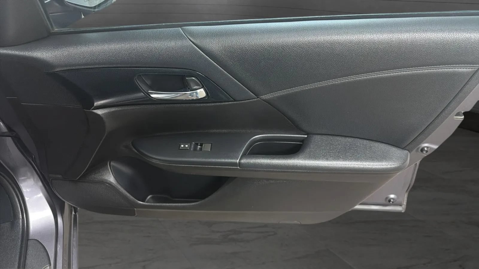 Used 2014 Honda Accord Sport image 17