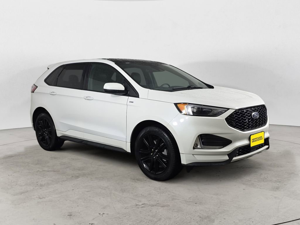 Used 2024 Ford Edge ST-Line w/ Class II Trailer Tow Package image 7