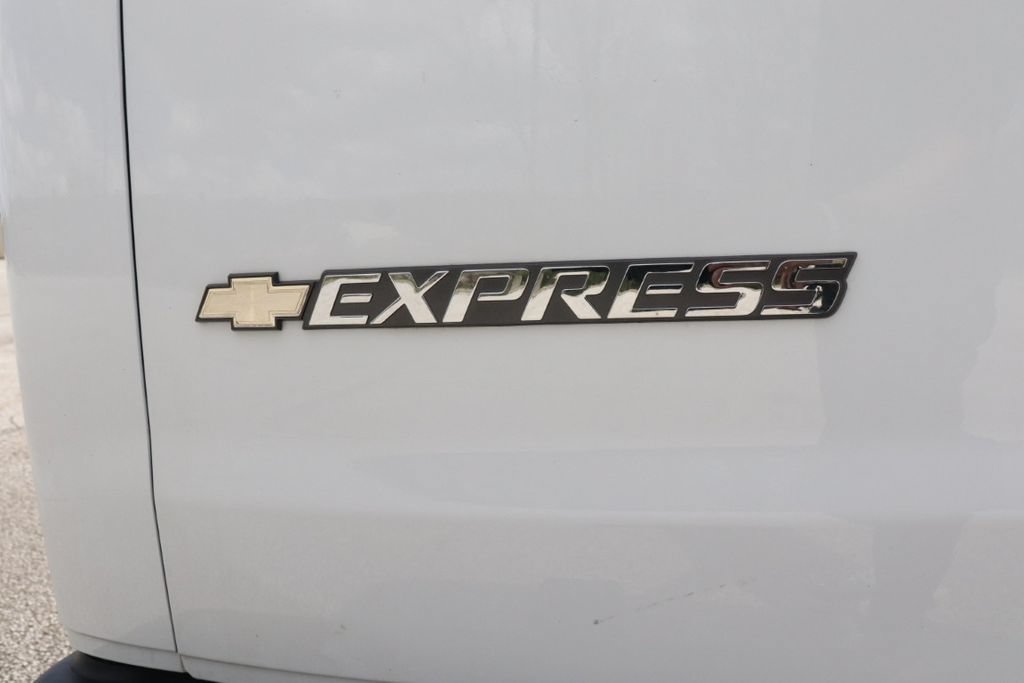 Used 2024 Chevrolet Express 2500 w/ Driver Convenience Package RWD image 23