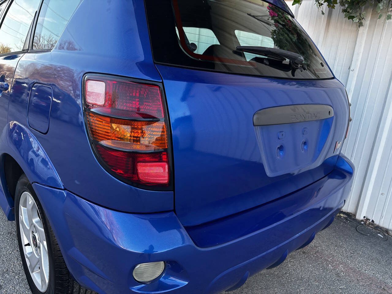 Used 2003 Pontiac Vibe w/ Power Group Value Package FWD image 9