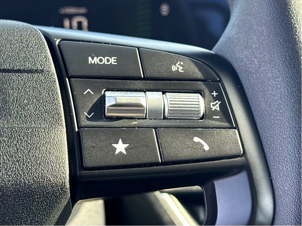 Used 2025 Kia K4 FWD image 16