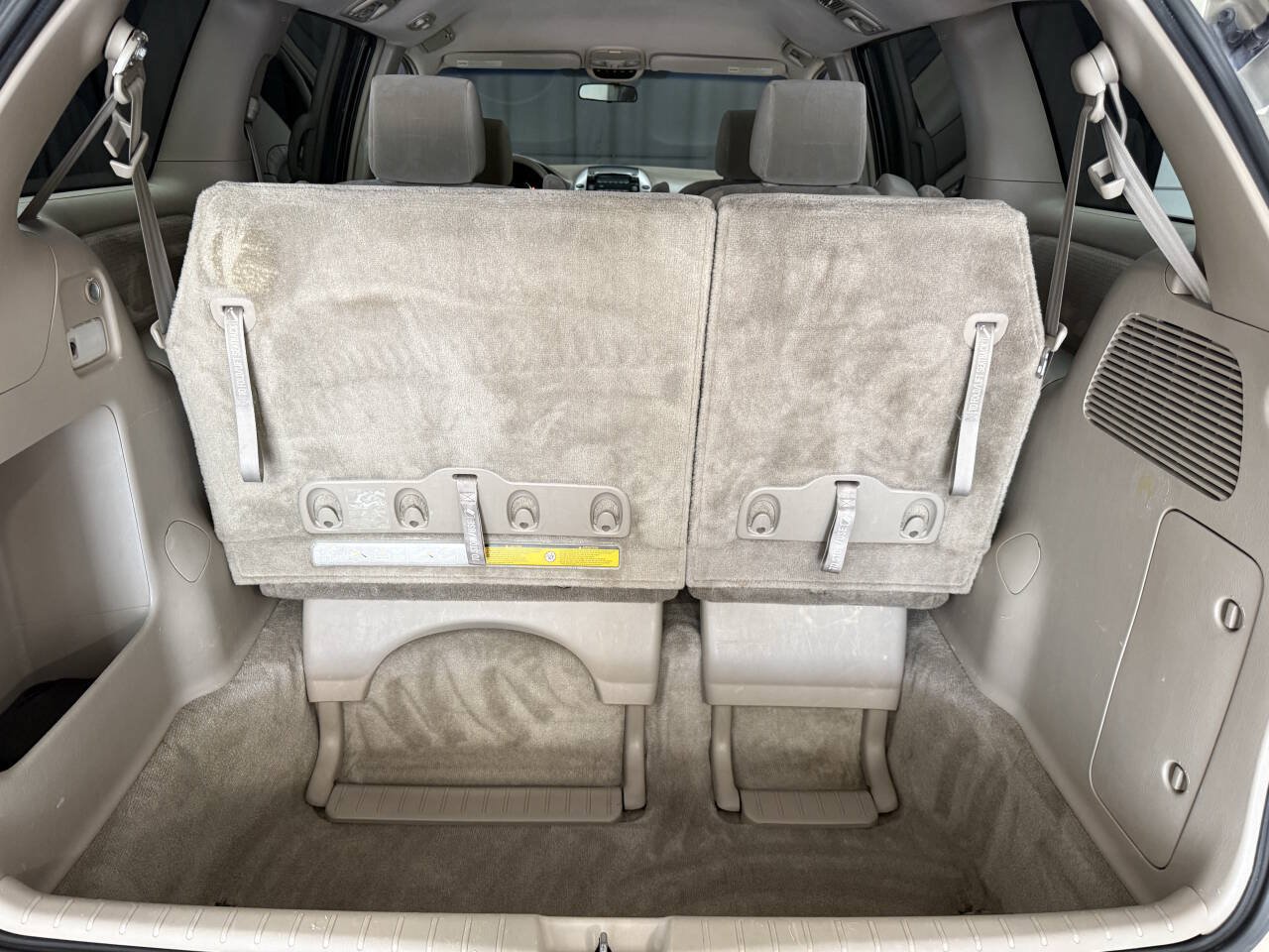 Used 2008 Toyota Sienna LE AWD/4WD image 23