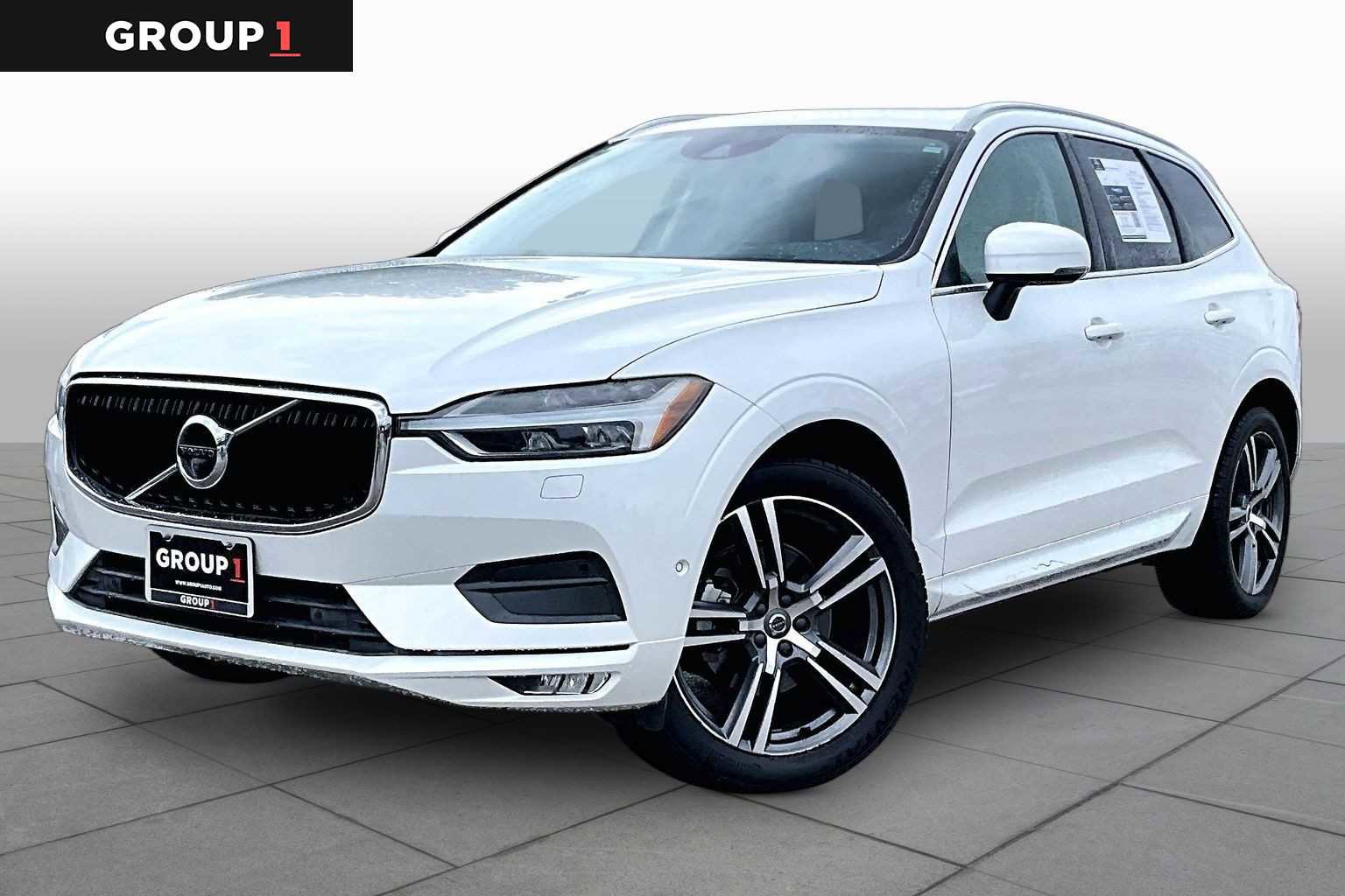 Used 2018 Volvo XC60 T5 Momentum w/ Convenience Package