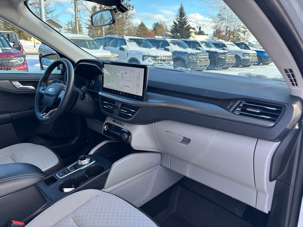 Used 2023 Ford Escape Active w/ Tech Pack #2 image 24