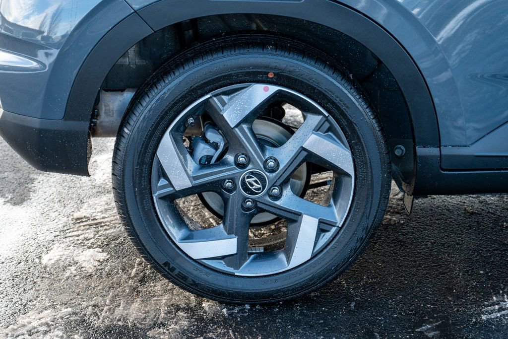 New 2026 Hyundai Venue SEL image 9