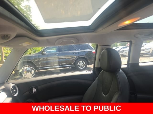 Used 2010 MINI Cooper Clubman Hardtop FWD image 13