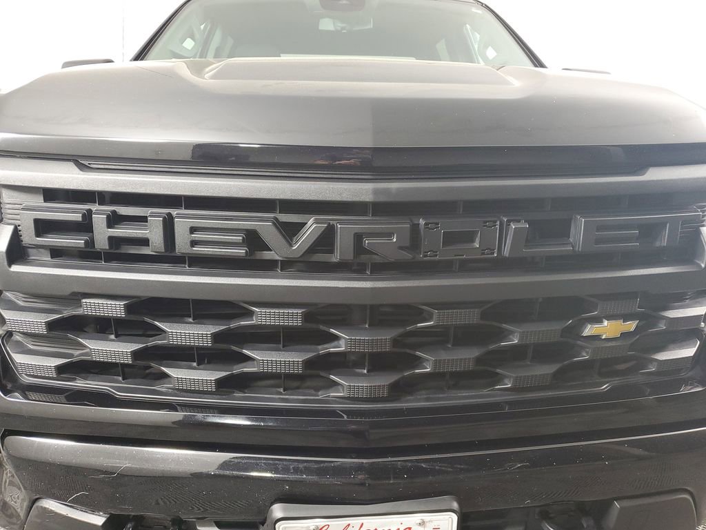 Used 2023 Chevrolet Silverado 1500 Custom RWD image 10