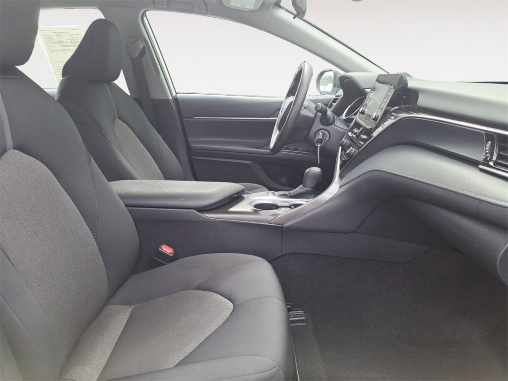 Used 2024 Toyota Camry LE image 15