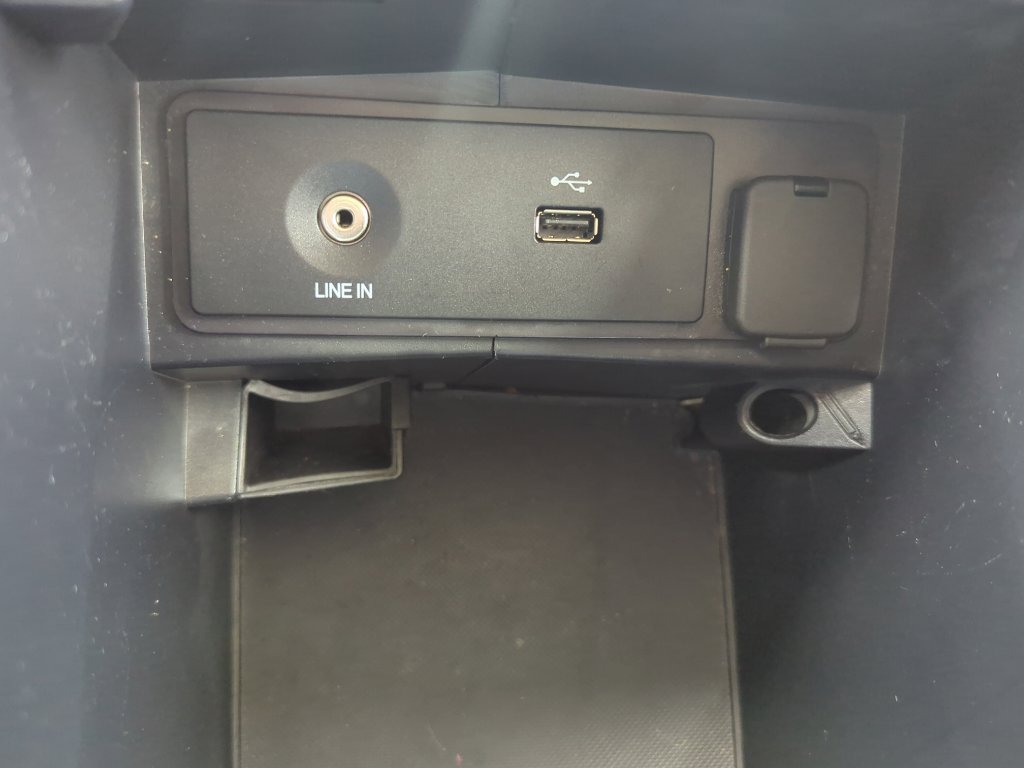 Used 2014 Ford Fusion SE image 19