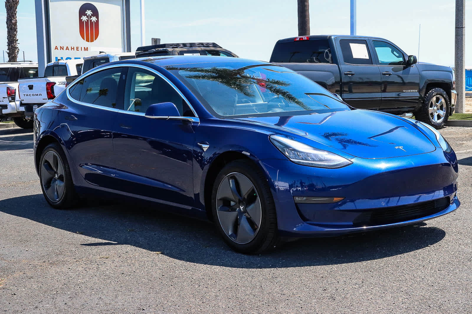 Used 2018 Tesla Model 3 RWD image 3
