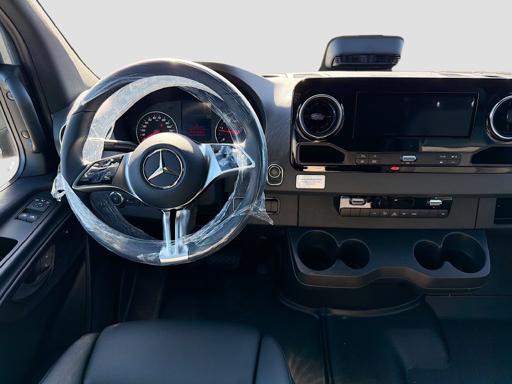 New 2026 Mercedes-Benz Sprinter 2500 image 21