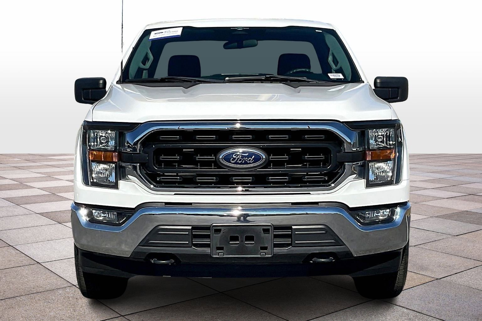 Used 2023 Ford F150 XLT image 3