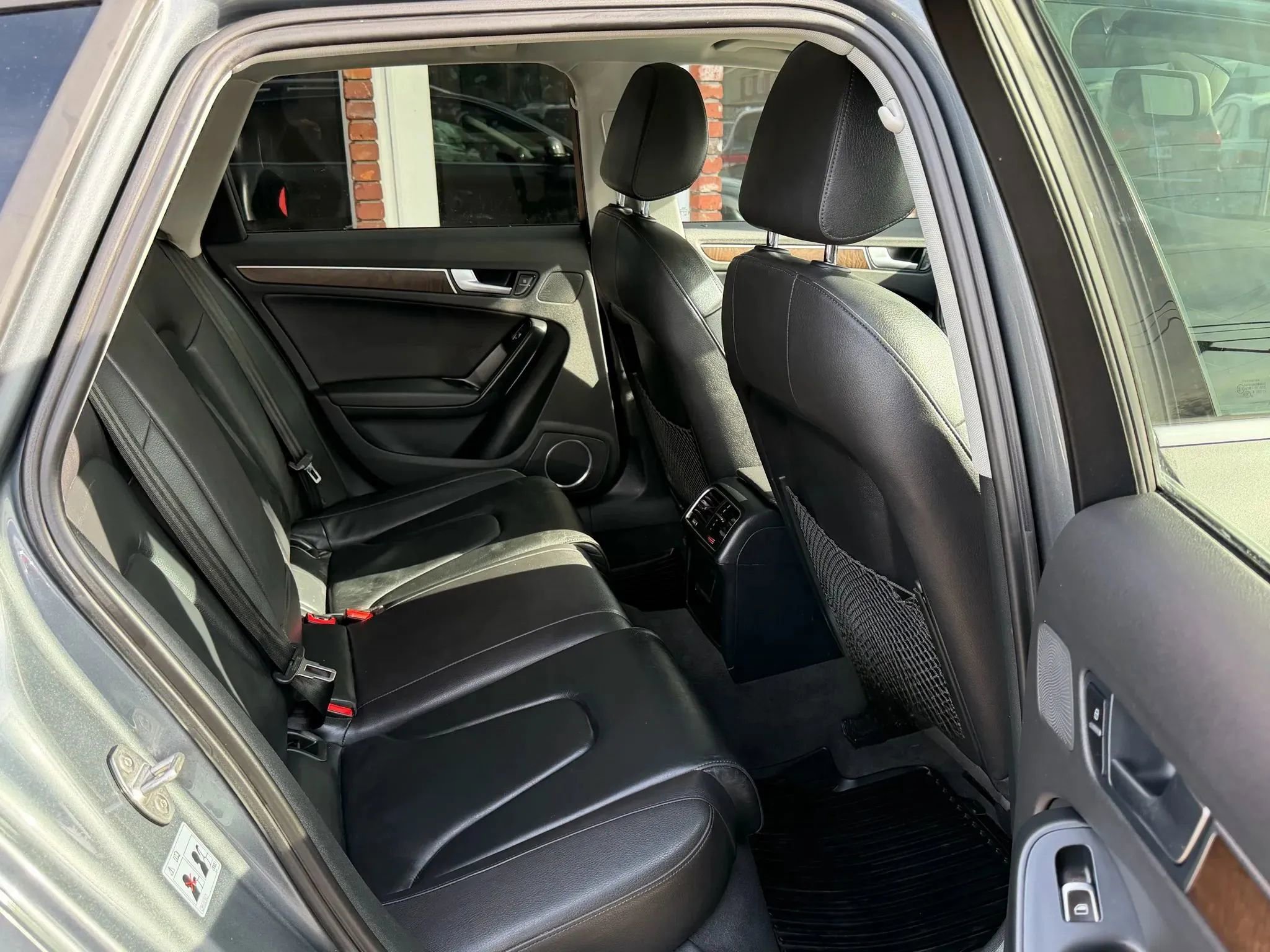 Used 2015 Audi A4 Premium Plus w/ Technology Package image 12