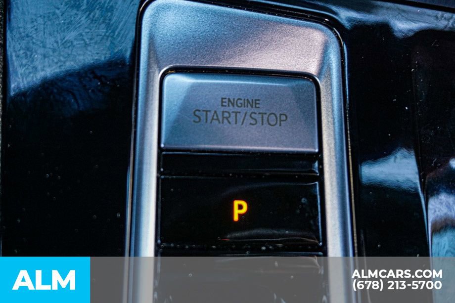 Used 2024 Volkswagen Atlas Cross Sport SE image 46