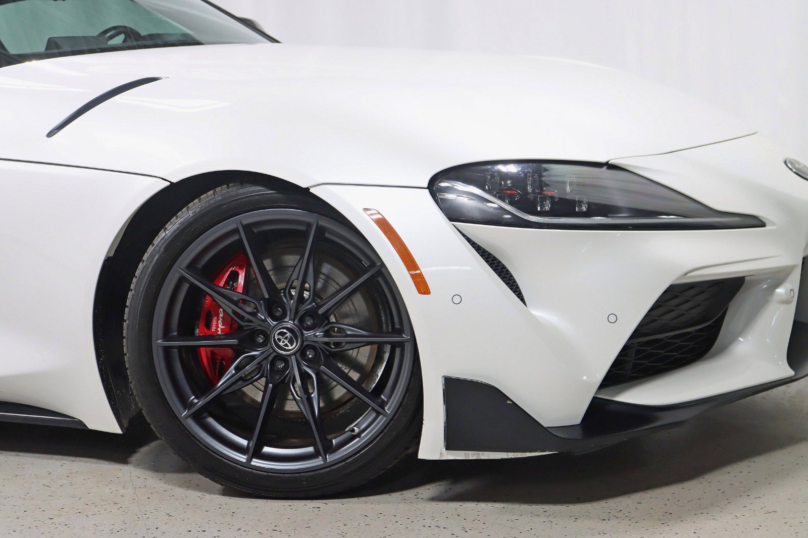 Used 2024 Toyota Supra RWD image 5