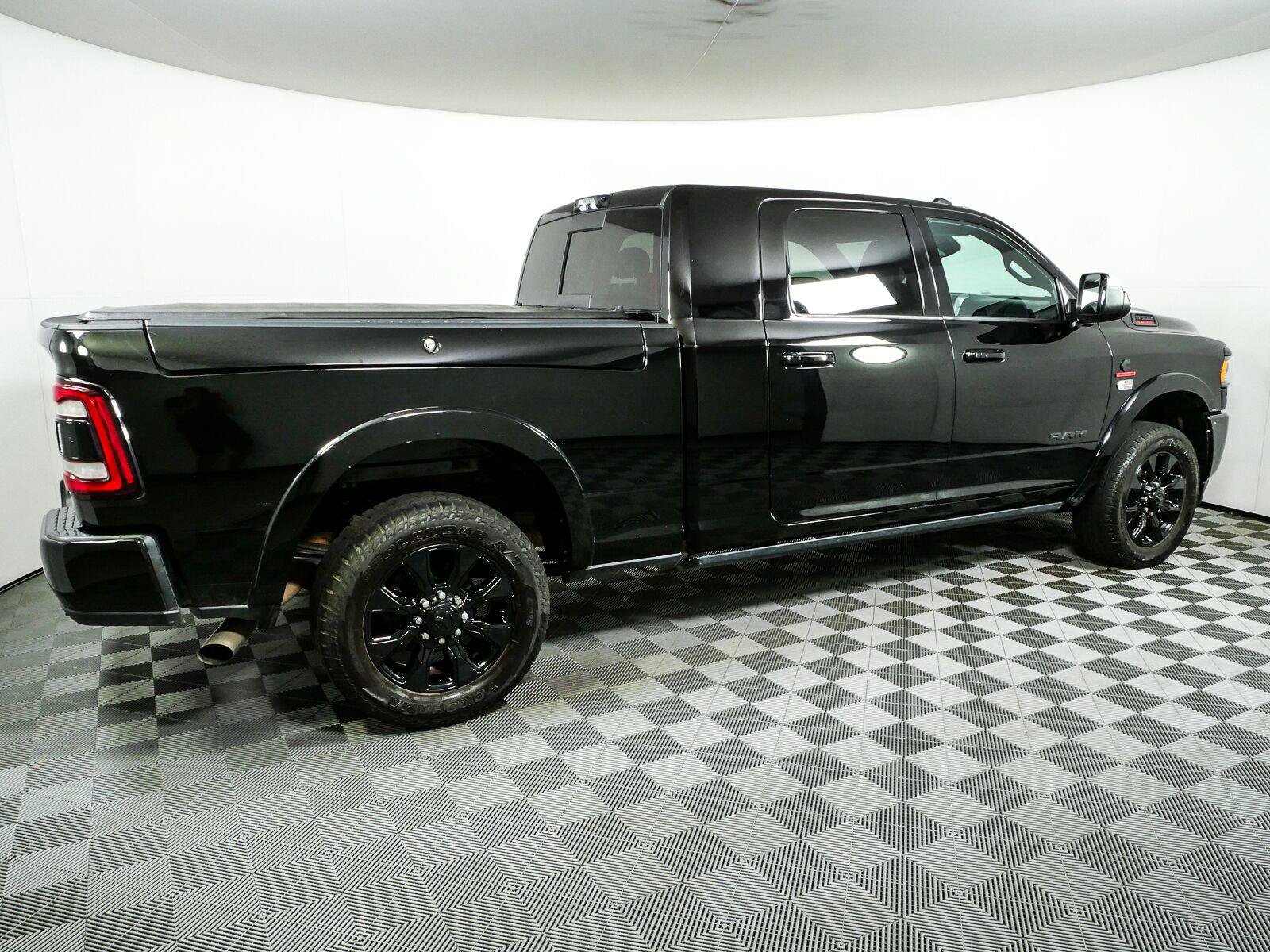 Used 2021 RAM 3500 Limited AWD/4WD image 27