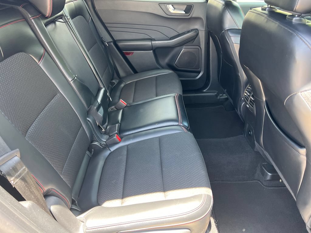 Used 2025 Ford Escape ST-Line FWD image 10