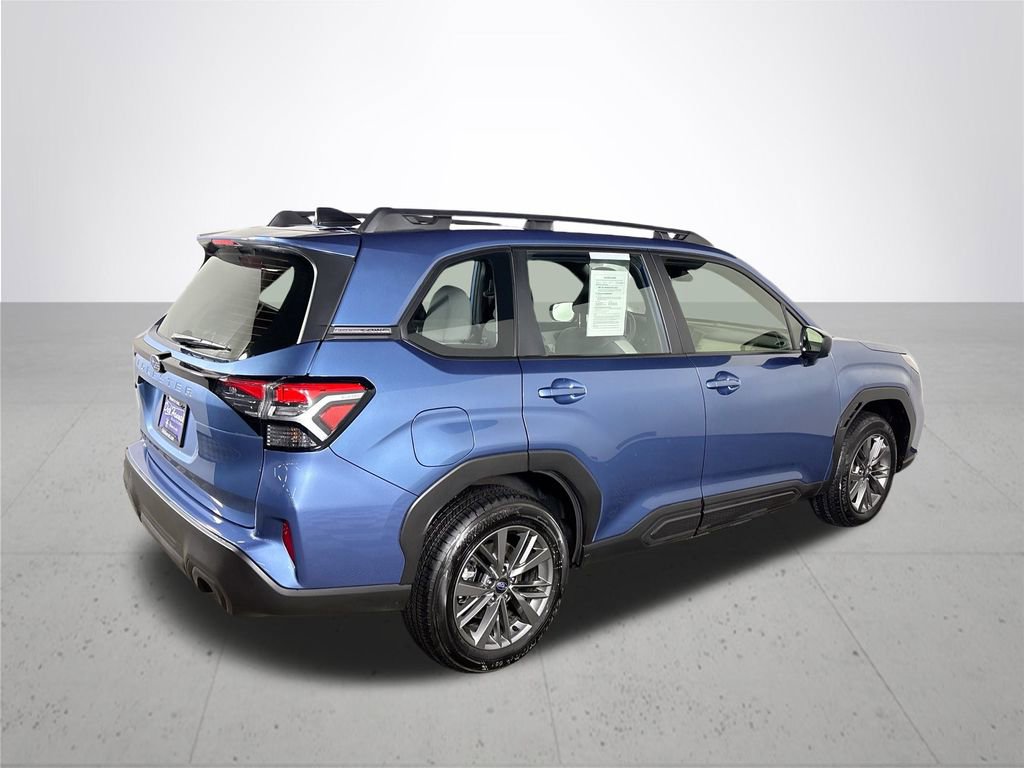 Certified 2025 Subaru Forester image 7