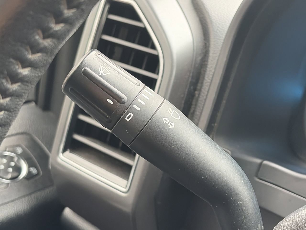 Used 2020 Ford F150 XLT w/ Equipment Group 302A Luxury image 19