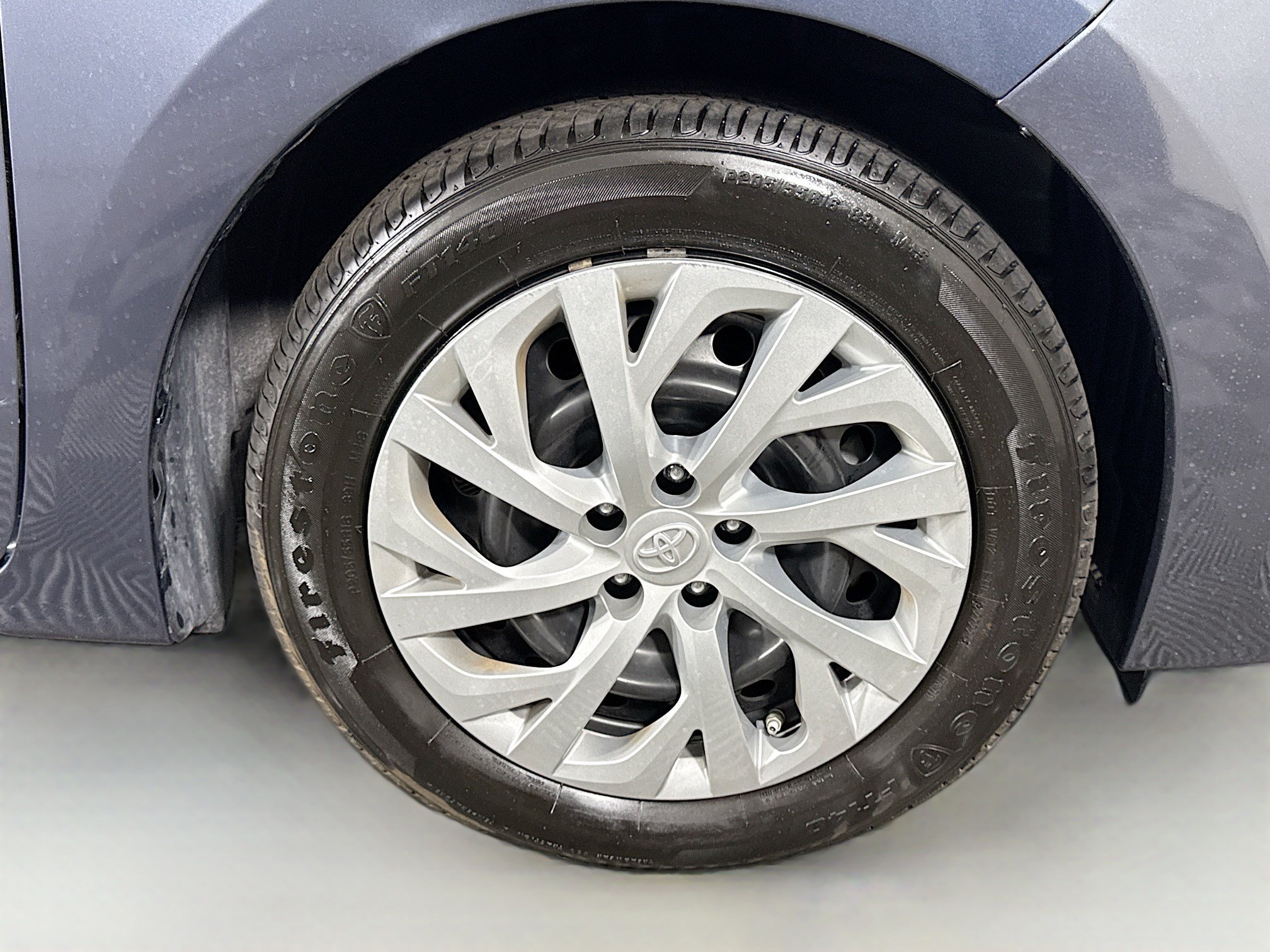 Used 2019 Toyota Corolla LE FWD image 31