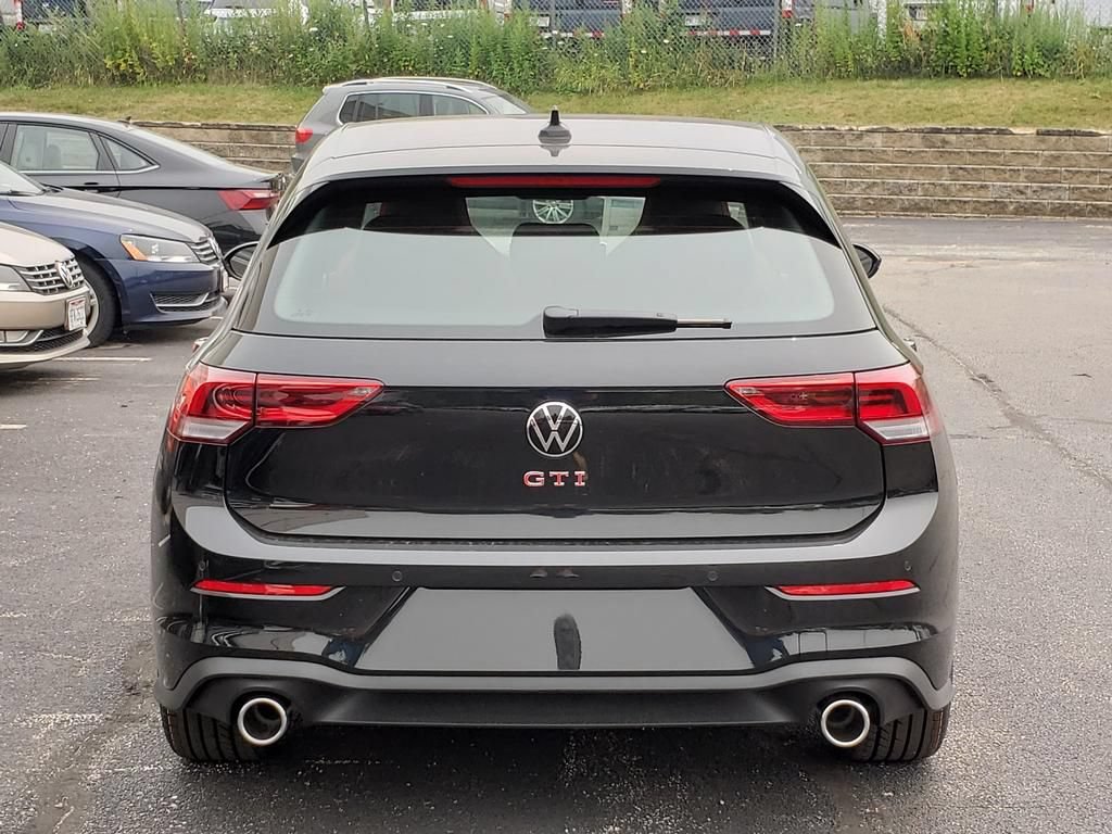 New 2026 Volkswagen GTI SE FWD image 4