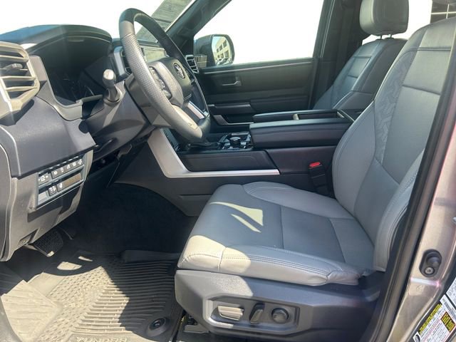 Used 2025 Toyota Tundra SR5 w/ SR5 Premium Package AWD/4WD image 10