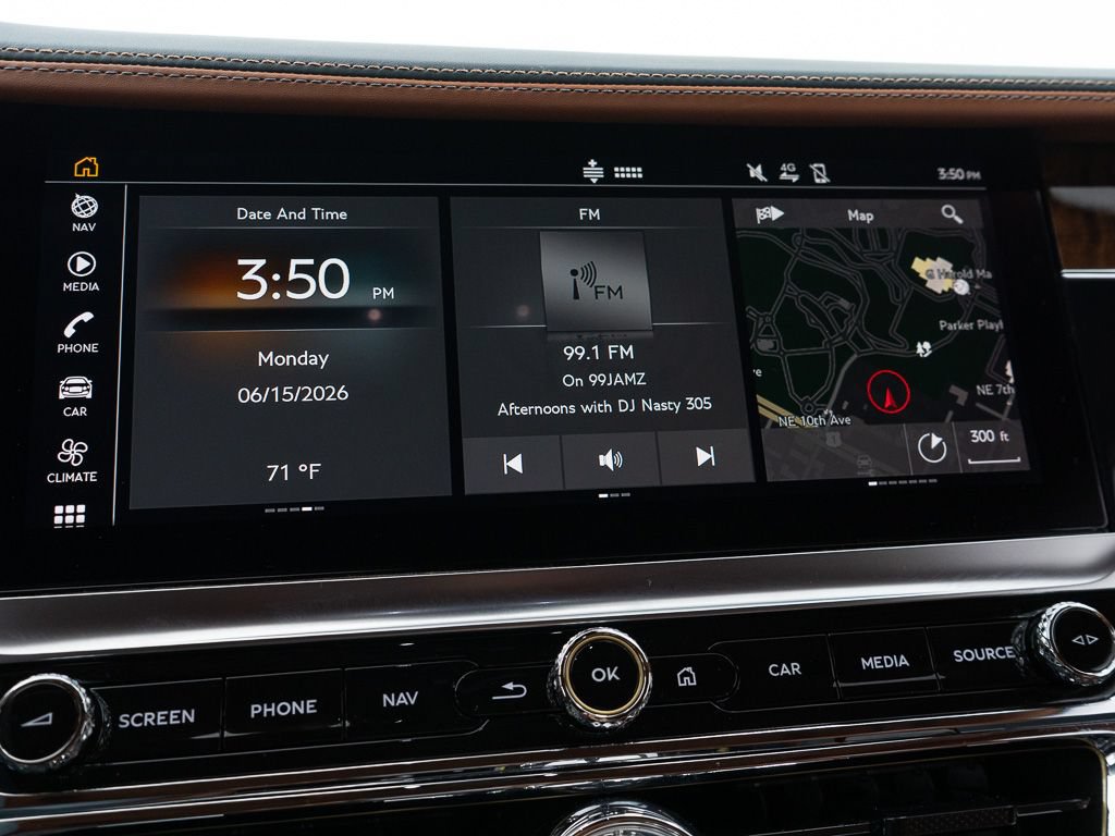 Certified 2022 Bentley Flying Spur V8 AWD/4WD image 40
