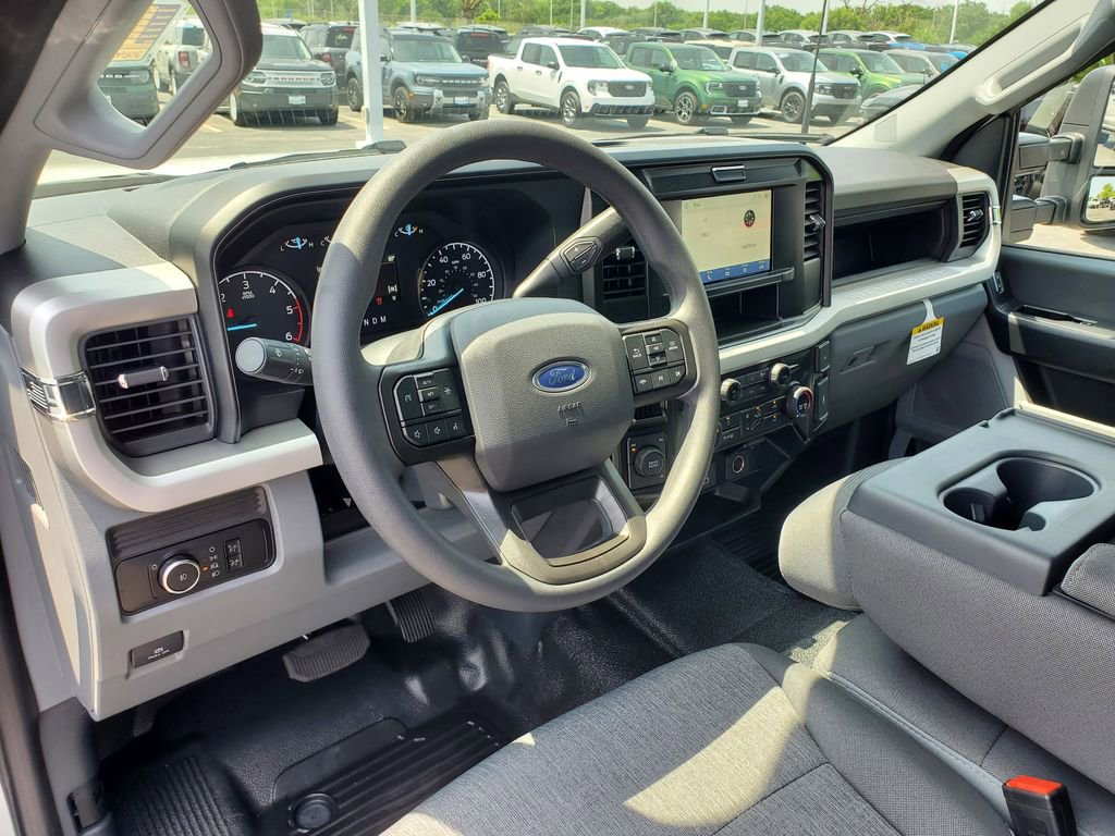 New 2025 Ford F450 XL w/ XL Chrome Package image 20