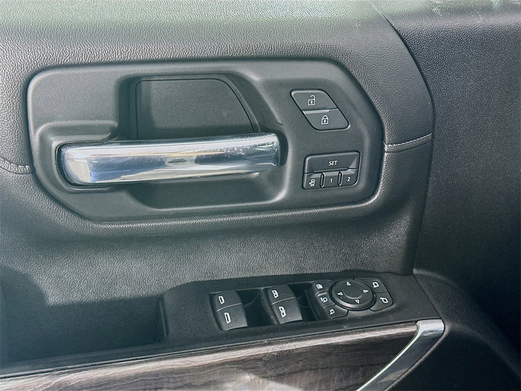 Used 2020 Chevrolet Silverado 2500 LTZ w/ LTZ Plus Package image 24