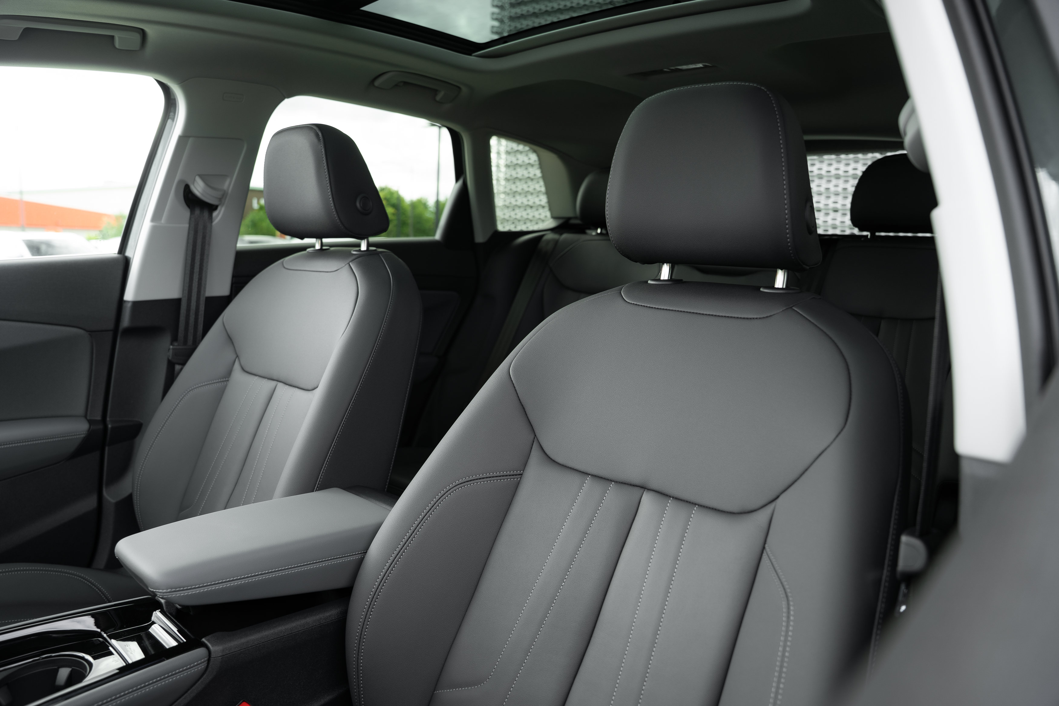 New 2026 Audi Q3 quattro 2.0T AWD/4WD image 17