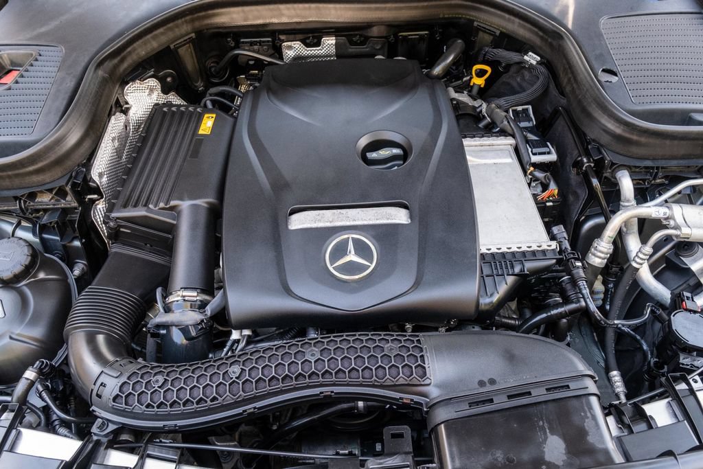 Used 2019 Mercedes-Benz GLC 300 image 36