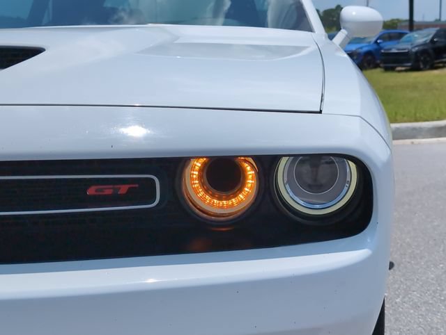 Used 2019 Dodge Challenger GT RWD image 11