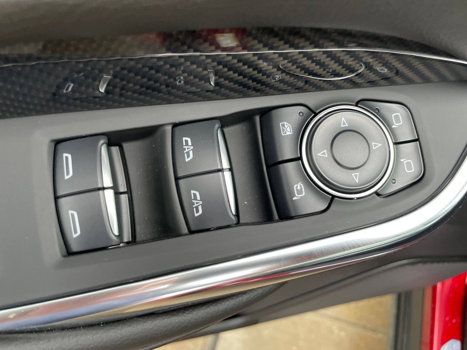 Used 2025 Cadillac XT4 Sport image 12