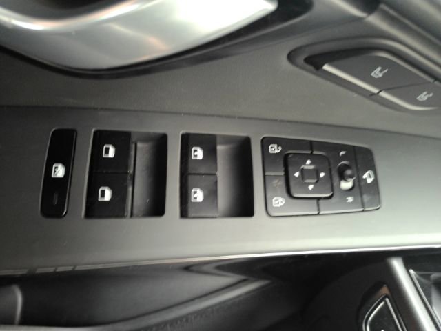 Used 2023 Kia Niro Wave w/ Wave Preserve Package image 38