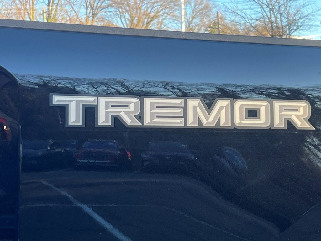 New 2026 Ford F250 XLT w/ XLT Premium Package image 6