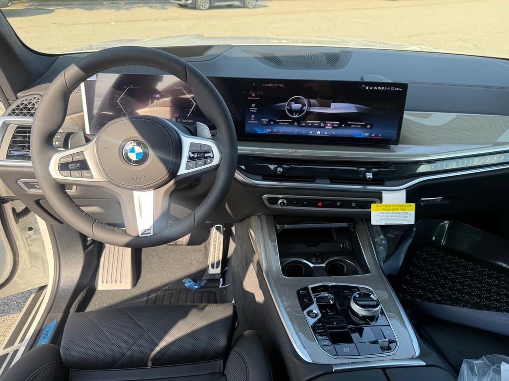 New 2027 BMW X7 xDrive40i w/ Executive Package AWD/4WD image 10