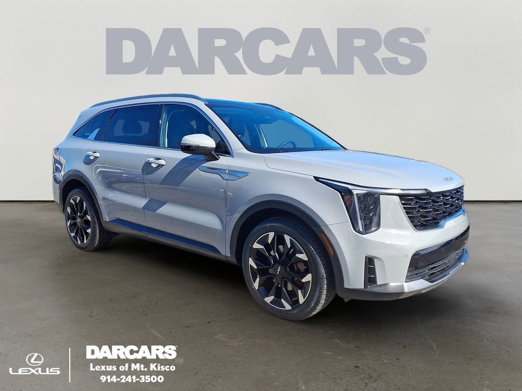 Used 2025 Kia Sorento EX w/ Panoramic Sunroof Package