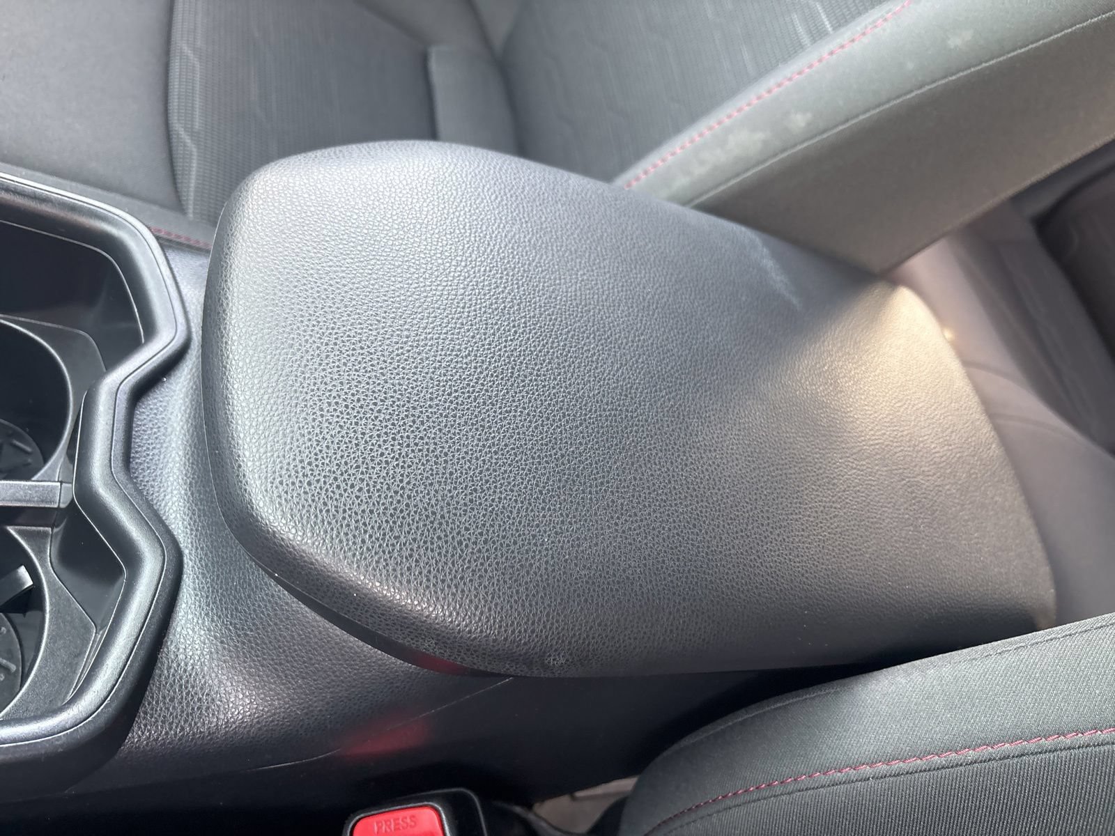 Used 2022 Toyota RAV4 SE AWD/4WD image 29