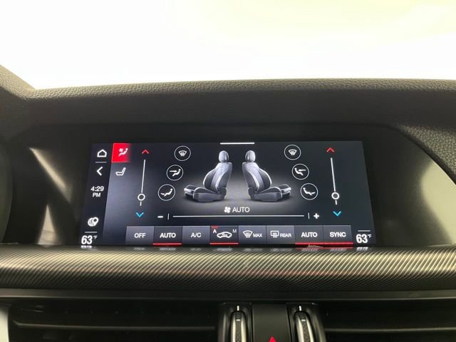 Used 2024 Alfa Romeo Stelvio Ti image 31