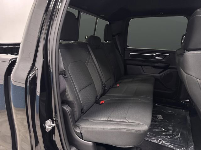 New 2026 RAM 1500 4x4 Crew Cab image 30