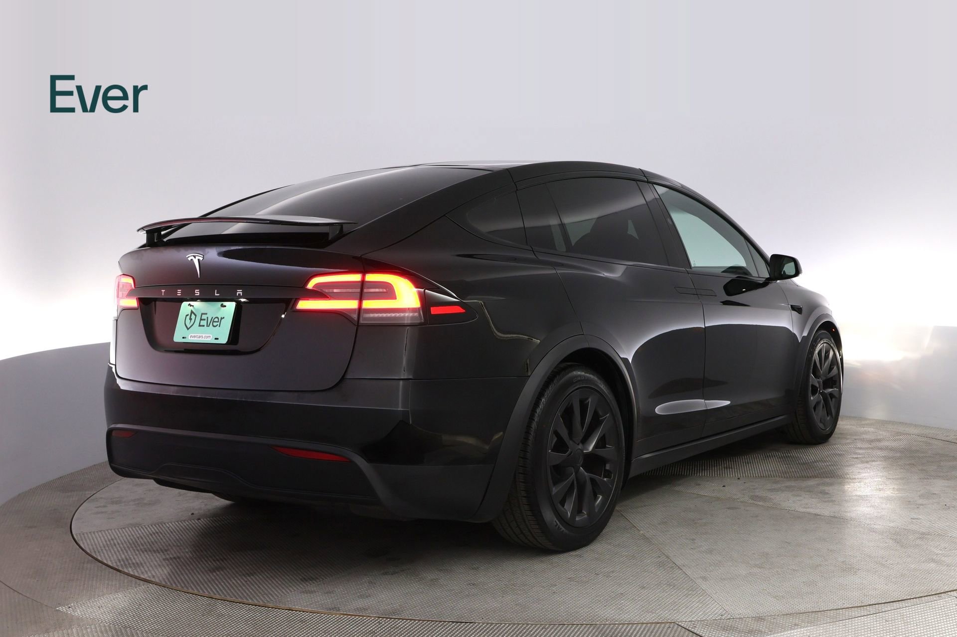 Used 2025 Tesla Model X image 3