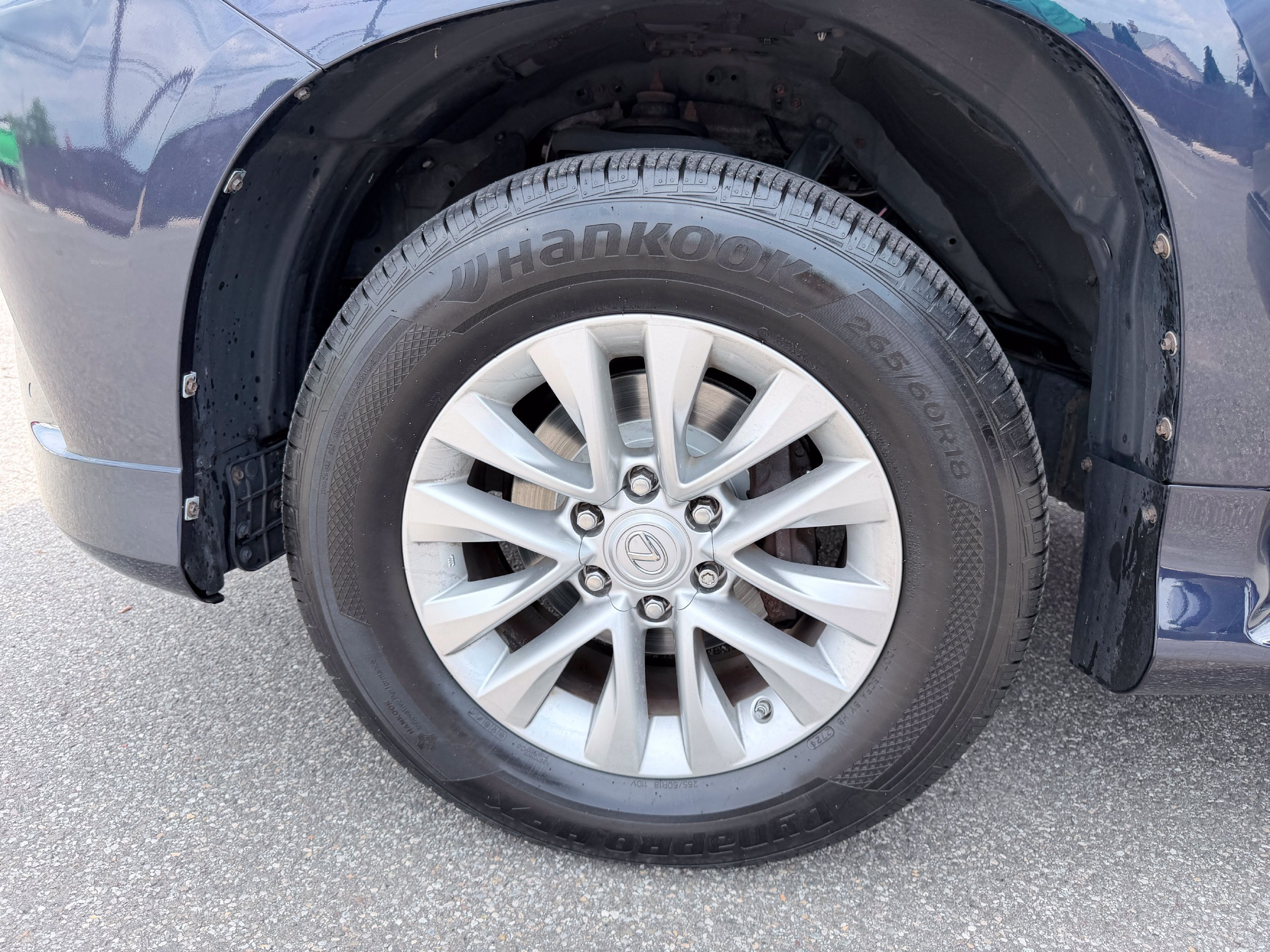 Used 2019 Lexus GX 460 Premium w/ Premium Package AWD/4WD image 38