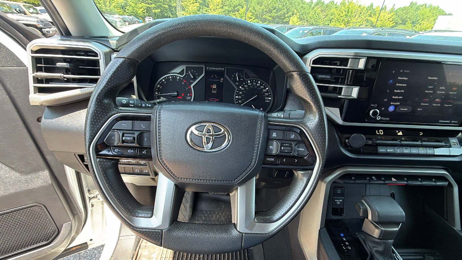Used 2022 Toyota Tundra SR5 w/ SR5 Convenience Package AWD/4WD image 26