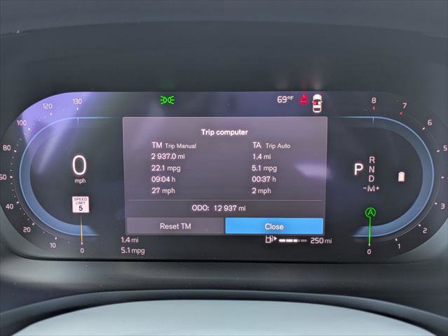 Used 2024 Volvo V60 B5 Cross Country Plus w/ Protection Package Premier image 16