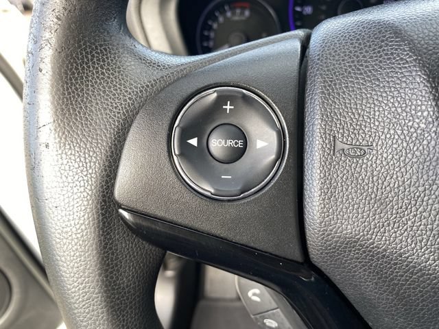 Used 2018 Honda HR-V LX image 27