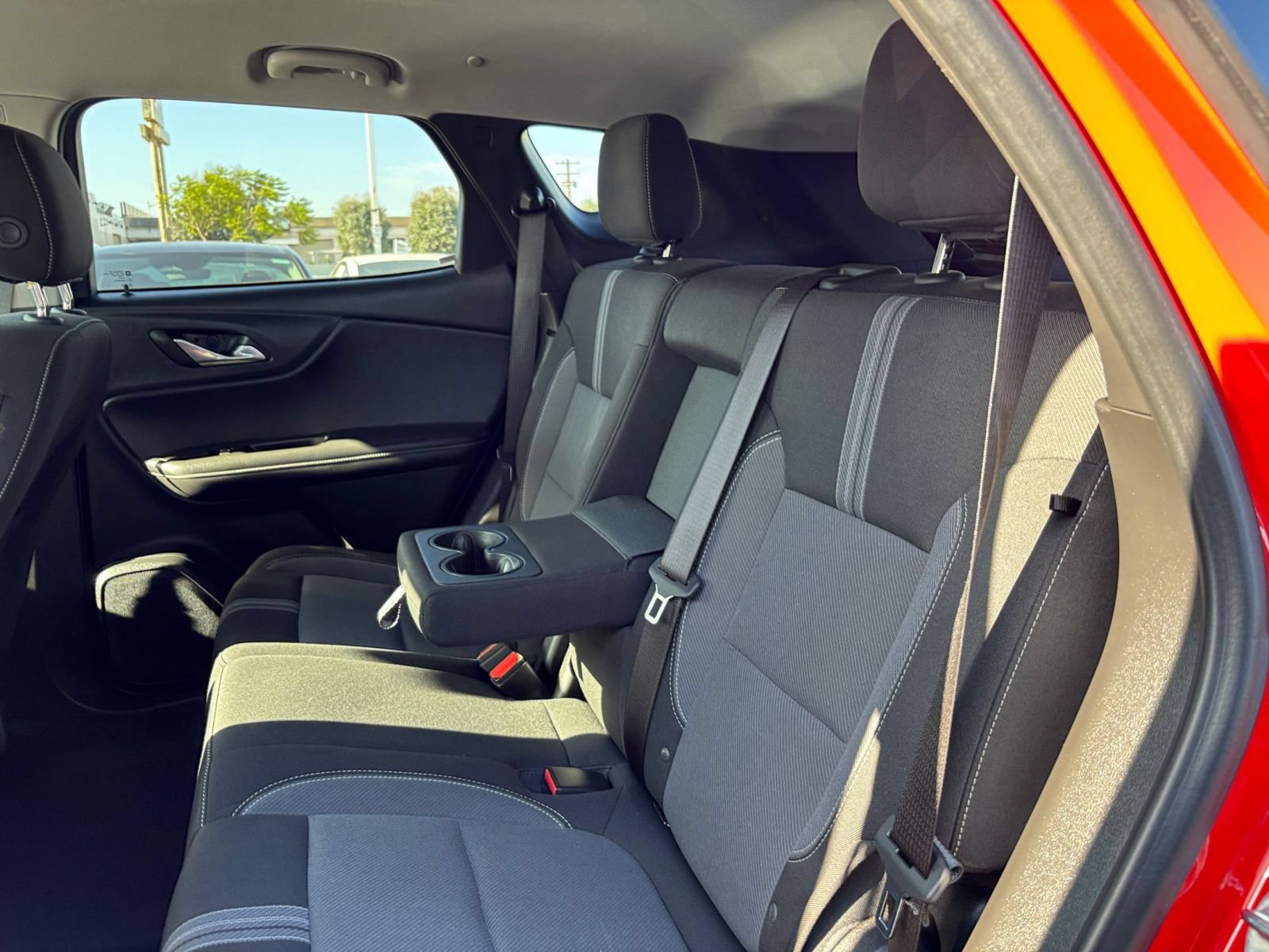 Used 2025 Chevrolet Blazer LT FWD image 24