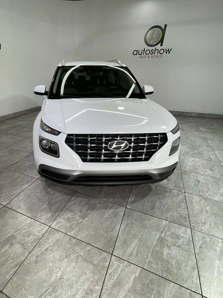 Used 2020 Hyundai Venue SEL image 6