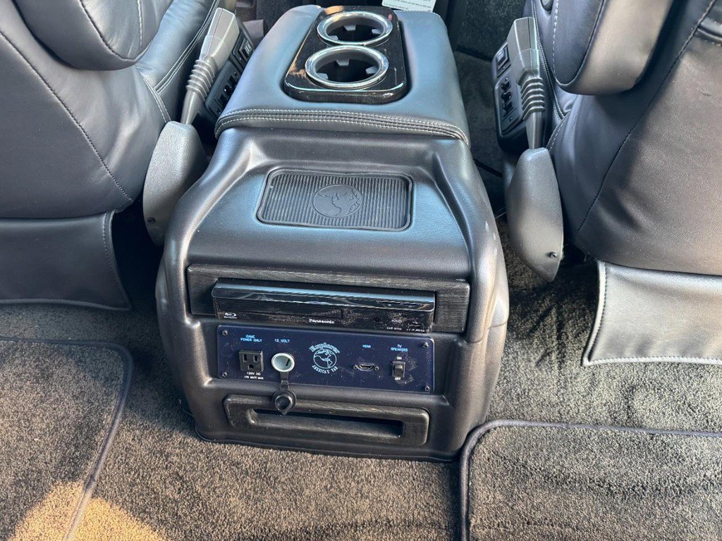 New 2026 GMC Savana 2500 Extended w/ Driver Convenience Package image 17