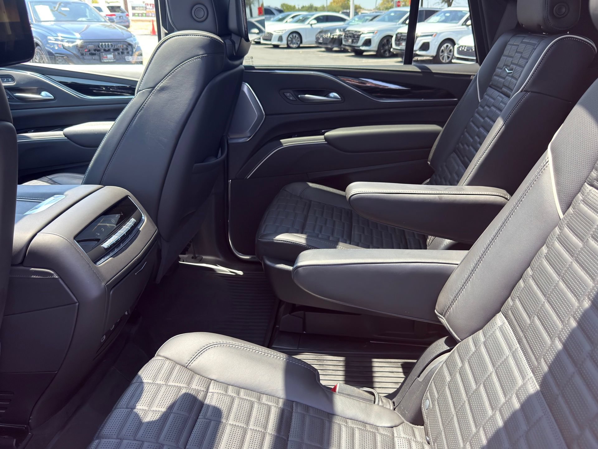 Used 2024 Cadillac Escalade V w/ LPO, Floor Liner Package AWD/4WD image 34