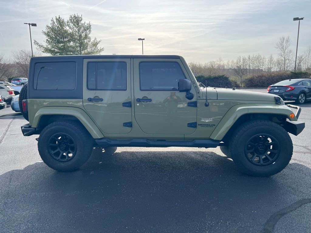 Used 2013 Jeep Wrangler Unlimited Sahara image 5